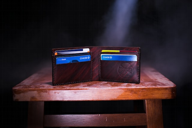what to carry in your wallet
