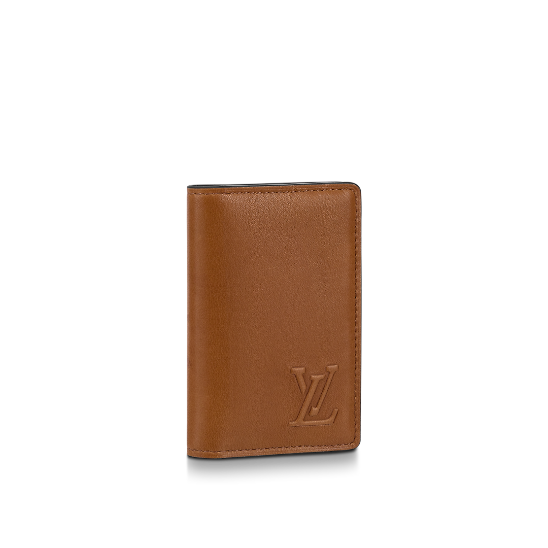 How to Use a Louis Vuitton Brand Wallet?
